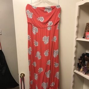 Strapless Old Navy dress.